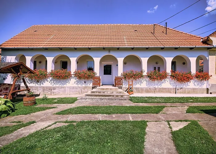 Twin Pines Egerszalók